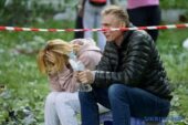 З-під завалів будинку в Києві дістали тіло хлопця, на якого весь день чекали батьки біля руїн